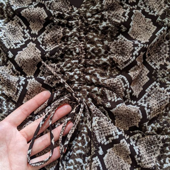 ember Beige Brown V-neck High Waist Peplum Blouse, Puff Sleeves, Snake P… - Picture 8 of 10